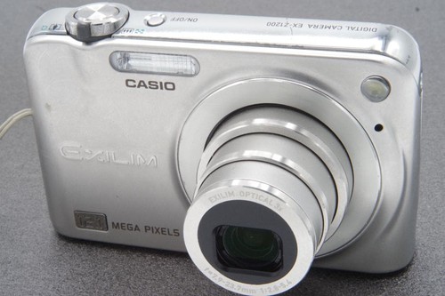 Fotocamera digitale casio - fotocamera,