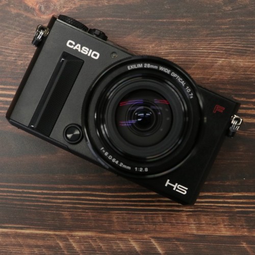 Fotocamera digitale nera casio - fotocamera,
